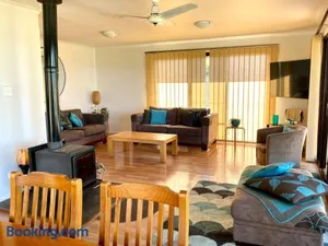 Image of Pav's Place