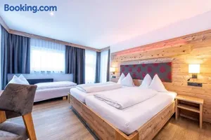 Image of Hotel Garni Siegmundshof - inclusive Joker Card im Sommer
