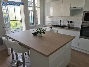 Image of Belle Maison 12p 6 couchages TOURS CENTRE avec jardin