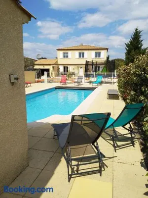 Image of villa classée 4 étoiles avec piscine et boulodrome