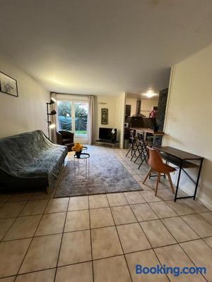 Image of Appartement près du Stade De France + Parking Gratuit
