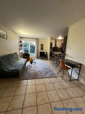 Image of Appartement près du Stade De France + Parking Gratuit