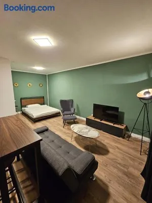 Image of Sweet Home - 5 -