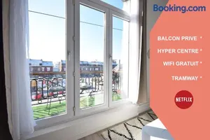 Image of CHIC APPART DESIGN - HYPER CENTRE - TRAMWAY - FREE WIFI - leRelaisdOdile12