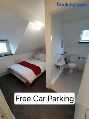 Image of Entire Victoria Park Cardiff Apartment