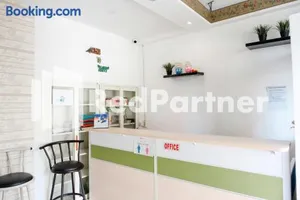 Image of Happy Inn Puspo Mitra RedDoorz