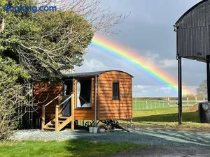 Image of Cosy Shepherd's Hut near Shrewsbury