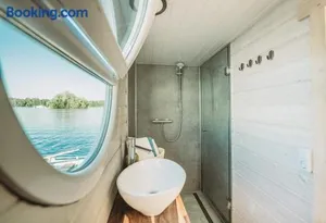Image of AhoiWerder Hausboot Havelzauber führerscheinfrei
