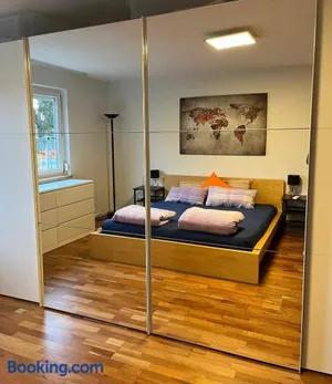 Image of Gemütliche 3 Zimmer Wohnung mit großzügiger Terrasse im Grünen