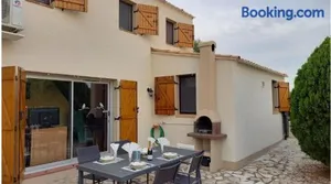 Image of Gruissan Maison familiale 2 à 6 personnes - 3 chambres et 2 SDB !