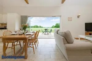Image of Barrow Hill Barns