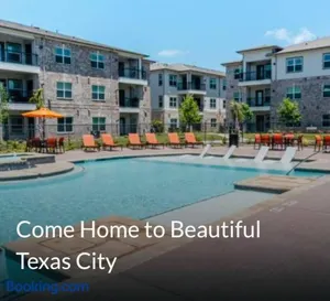 Image of The LagoonSide LoungeAway