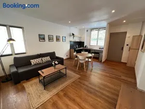 Image of Bel Appartement Rotonde*Calme*Wifi*Clim*Smart tv