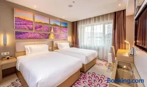 Image of Lavande Hotels Harbin Railway Station Zhanqian Square