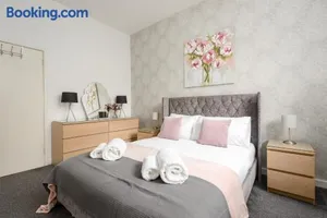 Image of 2 BR Royal Mile Apartment