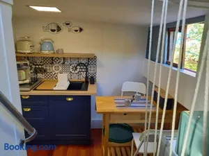 Image of Appartement atypique indépendant sur péniche