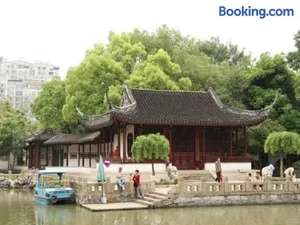 Image of Lavande Hotels·Taicang Shanghai West Road Nanyang Plaza