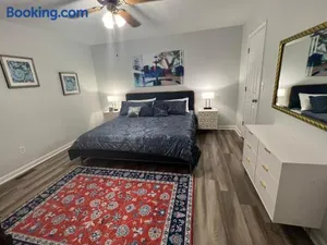 Image of TheCornerWhiteHouse