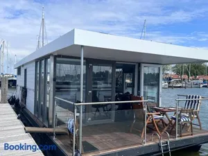 Image of Oktopus-Lofts - Houseboat