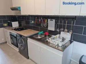 Image of Appartement t2 calme spacieux Saint-Étienne bellevue