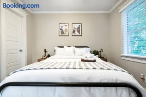 Image of Historic Heights Cozy Nook Apartment