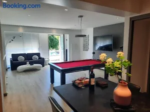 Image of Appartement 90m2 design, jacuzzi, billard...