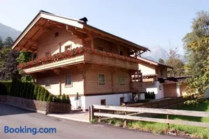Image of Chalet - Appartements Julitta