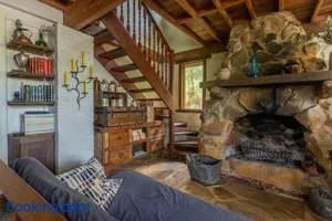 Image of The Getaway Roleystone