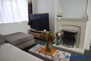 Image of Charming 3Bed Home in High Barnet