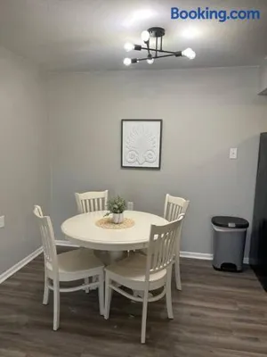 Image of The Irene - 2 Bedroom Apt in Quilt Town, USA
