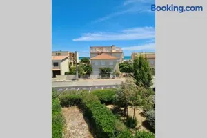 Image of Appartement T2 27m² meublé vue mer, 50m de la plage