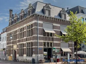 Image of Hostel & Bar De Basis