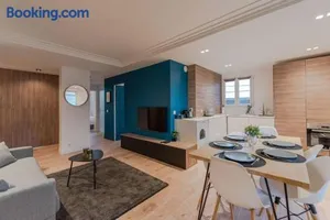 Image of Arty Paris apartment Disneyland