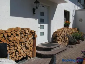 Image of #7 Ferienhaus mit Schlossblick Trunkelsberg für max 6 Personen,Küche komplett eingerichtet, 2 Bäder 3 Schlafzimmer Top-Ausstattung