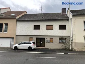 Image of Bonn-Beuel zentrale Ferienwohnung mit Parkplätzen