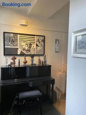 Image of Maison charme 7 min Paris jardin