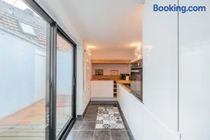 Image of Renovated house with terrace 3 bedrooms