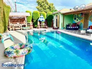 Image of Endless summer in LA *HEATED POOL/HOT TUB/CABANA*