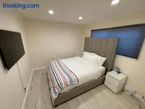 Image of Cheerful, Beautifully Remodeled, Modern, Comfortable Home
