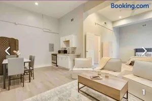 Image of Private Cozy open floor plan, studio