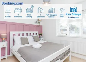 Image of Cosy Contractor House & Garden & Free Parking