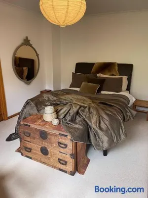 Image of Serene Studio Retreat in Cygnet with Private Entrance