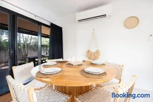 Image of The Beachwood Nest