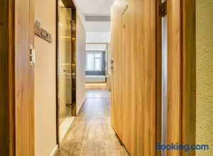 Image of Hanting Premium Hotel Shanghai Fengxian Sports Center