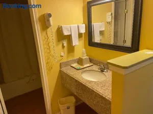 Image of Dilley executive inn