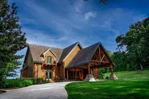 Image of Apple Pie Lodge - Modern Luxury