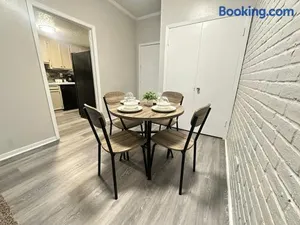 Image of Relaxing Apartment in Bay Area Stay Near Houston Attractions