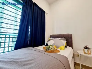 Image of 8 Guest 3 Room OUG A1 Old Klang Bkt Jalil Pavilion Stadium Mid Valley Bangsar Puchong IOI