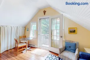 Image of Historic Jewel