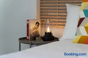 Image of Eclectic Perfectly Positioned Apartment